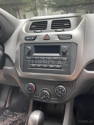 Chevrolet Cobalt-9