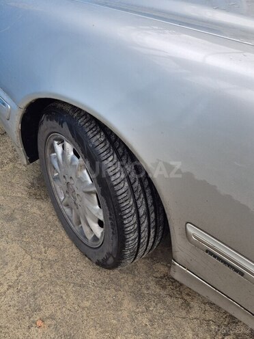 Mercedes E 240-9