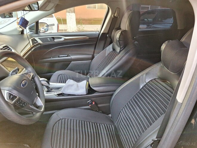 Ford Fusion (North America)-6