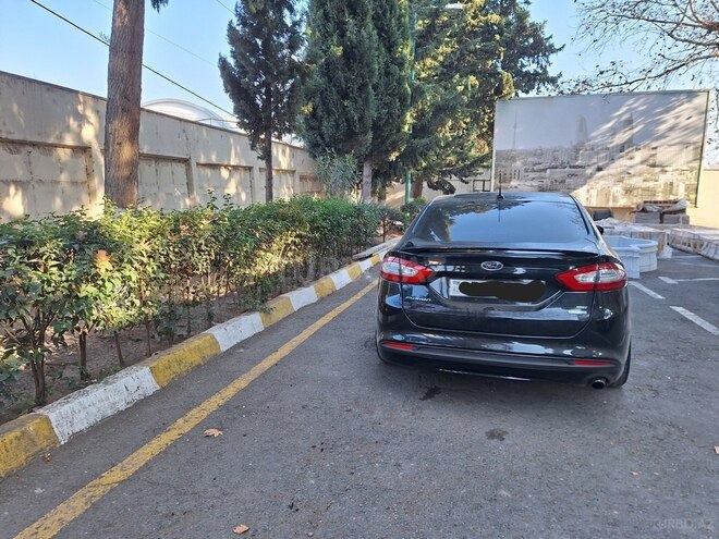 Ford Fusion (North America)-2