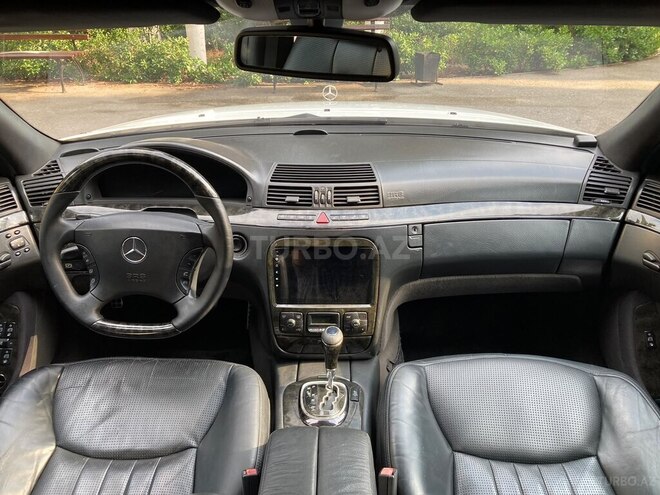 Mercedes S 600-3