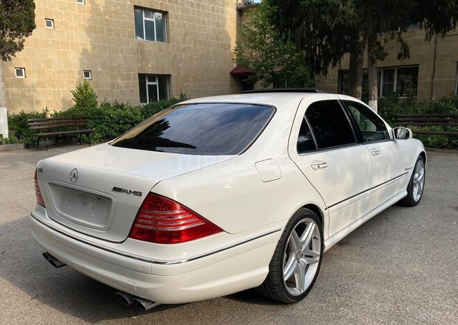 Mercedes S 600-10