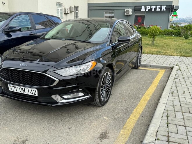 Ford Fusion-5