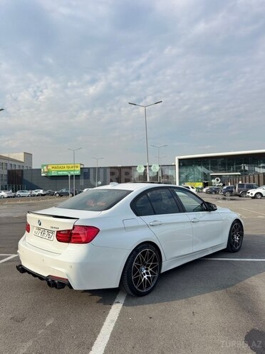 BMW 330-5