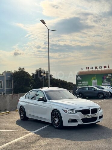 BMW 330-4