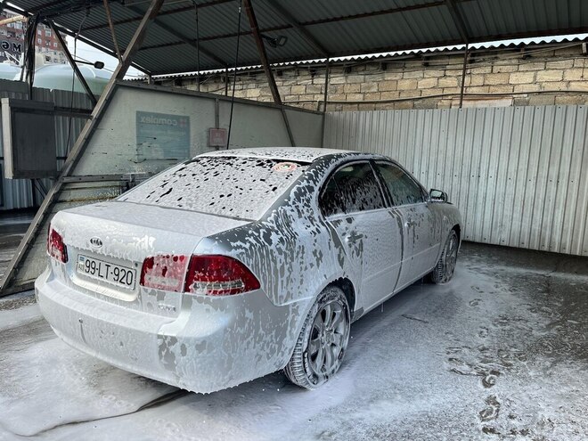 Kia Optima-5