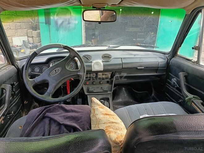 LADA (VAZ) 2103-3