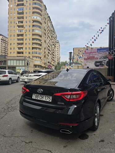 Hyundai Sonata-6