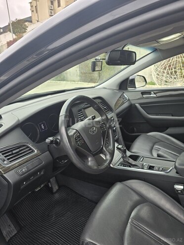 Hyundai Sonata-7