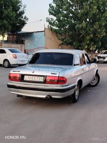 GAZ 3110 "Volga"-8