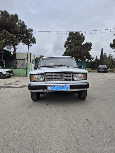 LADA (VAZ) 2107-1
