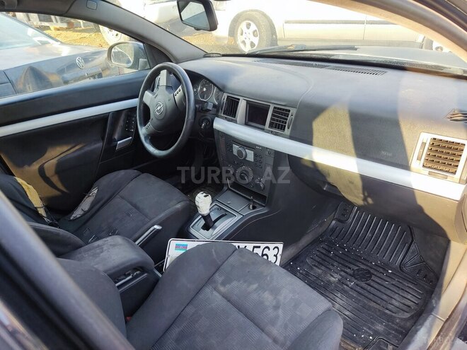Opel Vectra-6