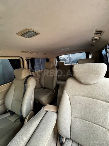 Hyundai H-1-5