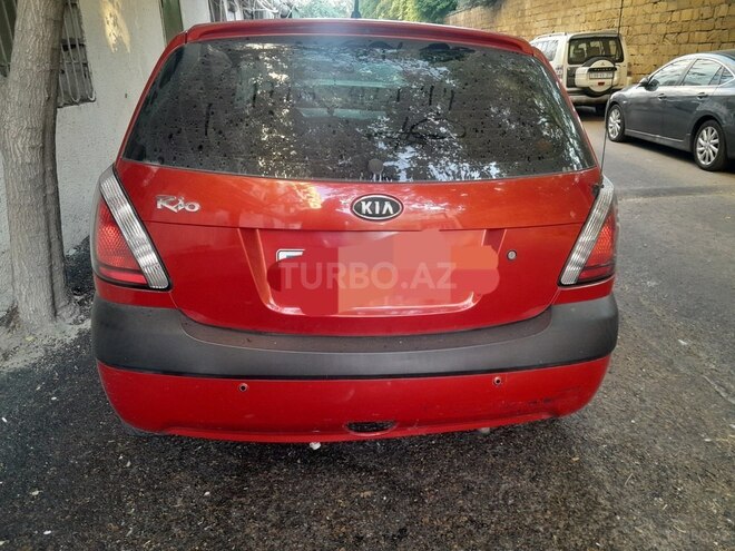 Kia Rio-7