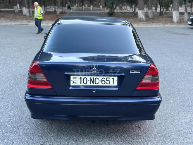 Mercedes C 250-10