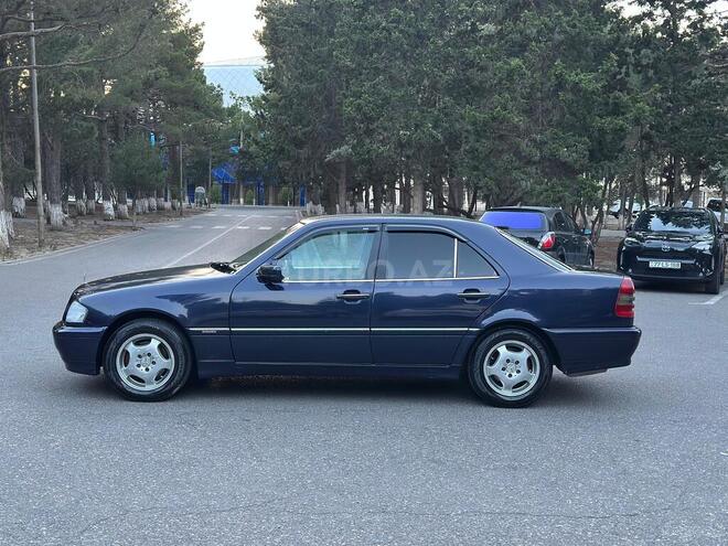 Mercedes C 250-4