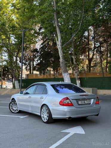 Mercedes E 280-3