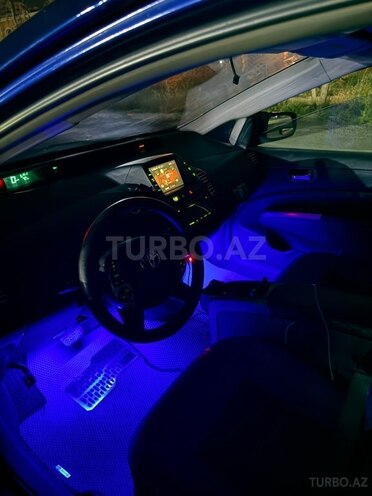 Toyota Prius-15