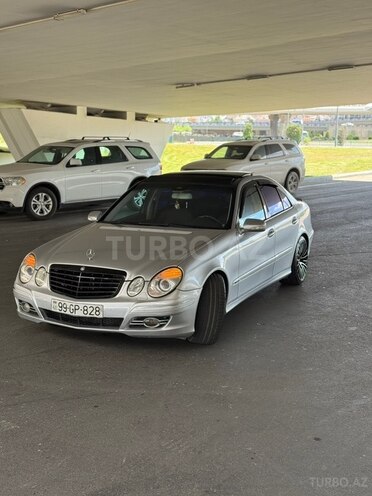 Mercedes E 200-3