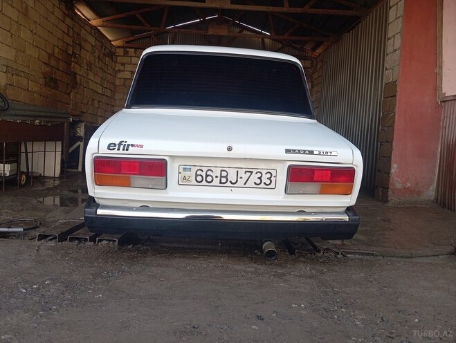 LADA (VAZ) 2107-9