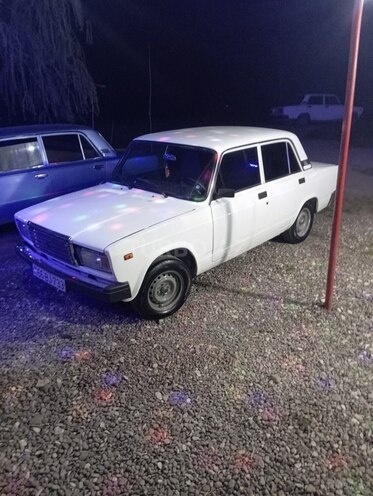 LADA (VAZ) 2107-8