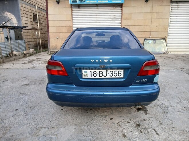 Volvo S40-4