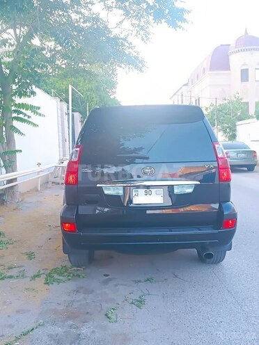 Toyota Land Cruiser Prado-7
