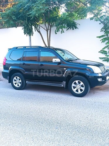 Toyota Land Cruiser Prado-5