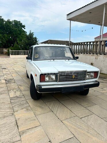 LADA (VAZ) 2107-5