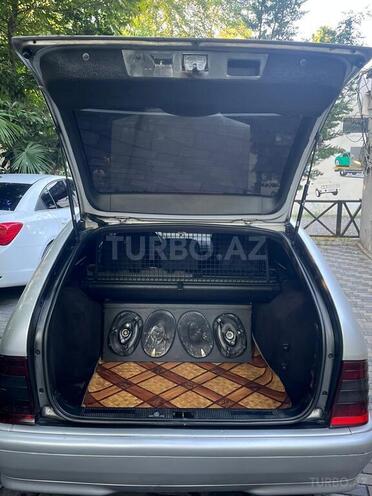 Mercedes C 220-11