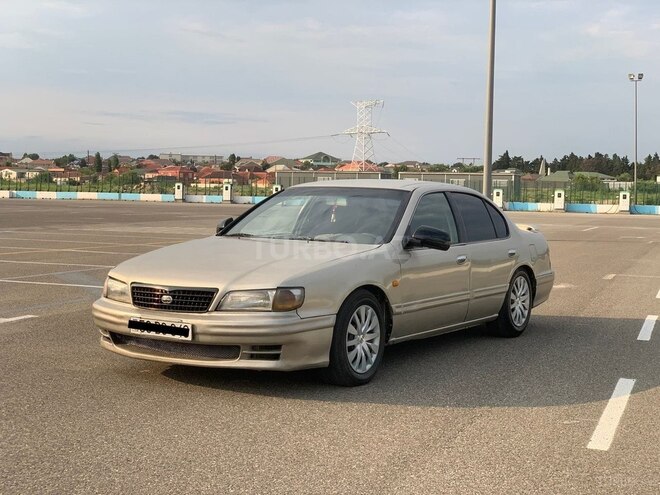 Nissan Maxima-2