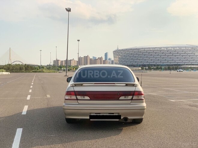 Nissan Maxima-10