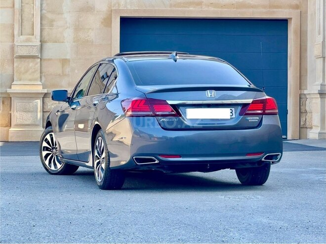 Honda Accord-10