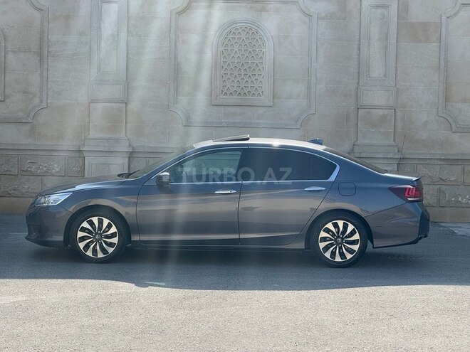 Honda Accord-11