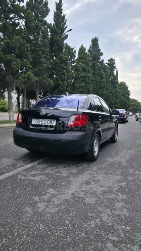 Kia Rio-9