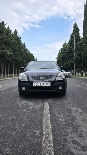 Kia Rio-2