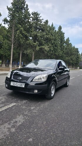 Kia Rio-3