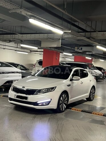 Kia Optima-1