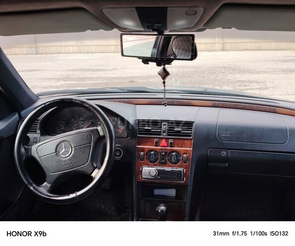 Mercedes C 180-9