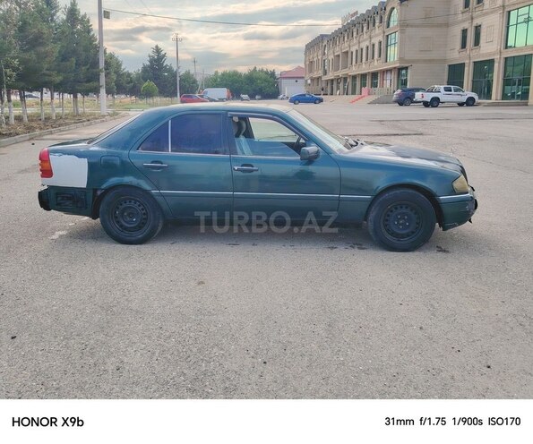 Mercedes C 180-4