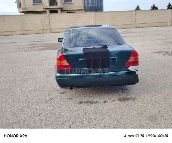 Mercedes C 180-6