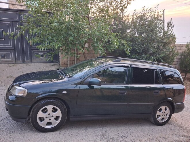 Opel Astra-12