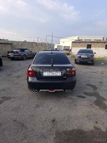 Ford Mondeo-2