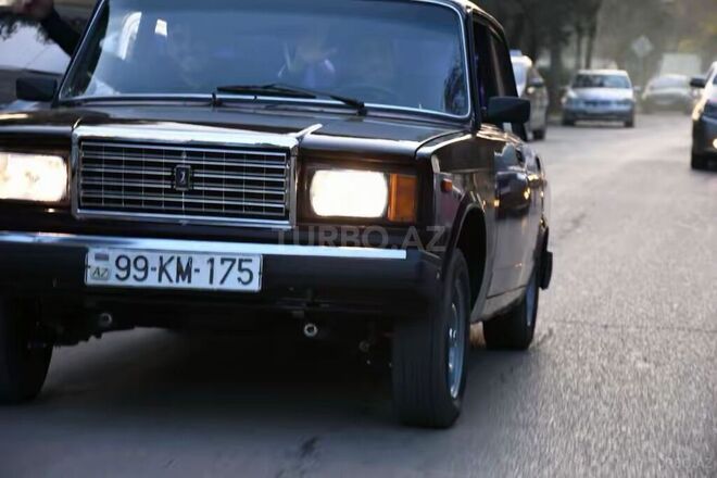 LADA (VAZ) 2107-10