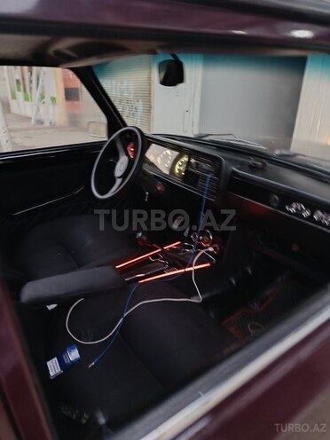 LADA (VAZ) 2107-4