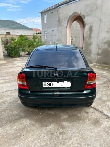 Opel Astra-2