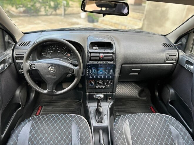 Opel Astra-3