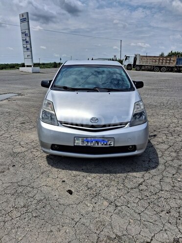 Toyota Prius-1