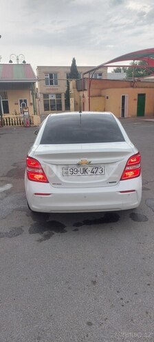 Chevrolet Aveo-3