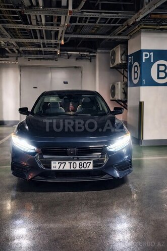 Honda Insight-8